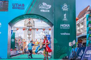 BIB: 123
                            <button type="button" onclick="openModal(21771853)" class="btn btn-primary btn-sm float-right btn-popup" data-toggle="modal" data-target=".modal-high-quality">
                        <i class="fas fa-shopping-cart"></i> Add to Cart
                    </button>
                                            <button type="button" onclick="isThisMe(21771853, true)" class="btn btn-success btn-sm float-right btn-popup btn-isme hidden" data-toggle="tooltip" data-placement="bottom" title="นี่คือรูปของคุณใช่ไหม คลิกที่นี่เพื่อเอาเข้าอัลบั้ม">
                        <i class="fas fa-plus"></i> Add to album
                    </button>
                    <button type="button" onclick="isThisMe(21771853, false)" class="btn btn-warning btn-sm float-right btn-popup btn-isnotme hidden">
                        <i class="fas fa-ban"></i> Remove from album
                    </button>